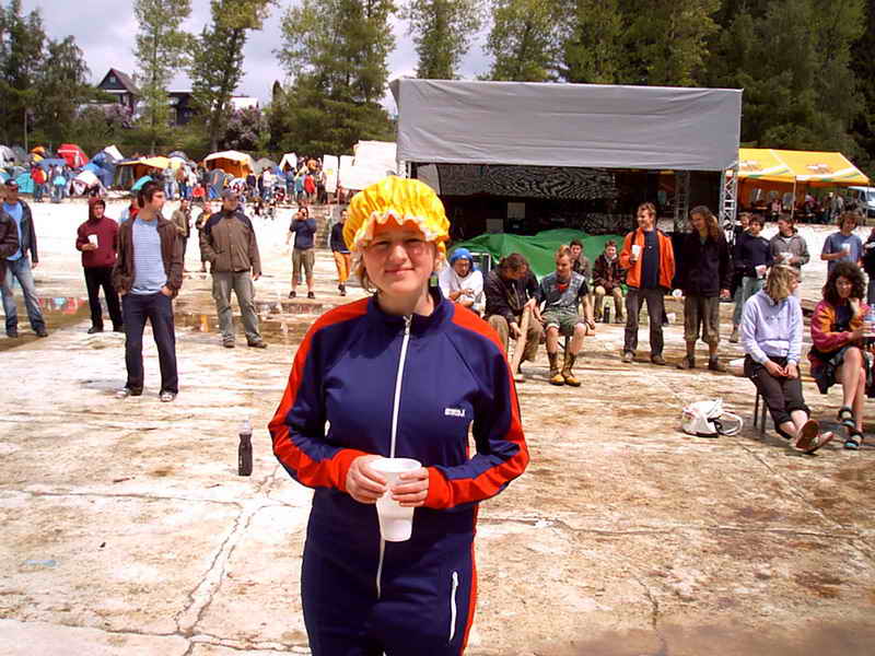 Image 61 of 102  -  70 kB