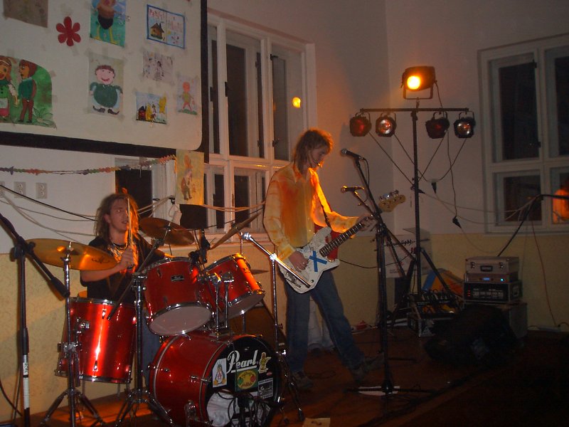Image 2 of 23  -  89 kB