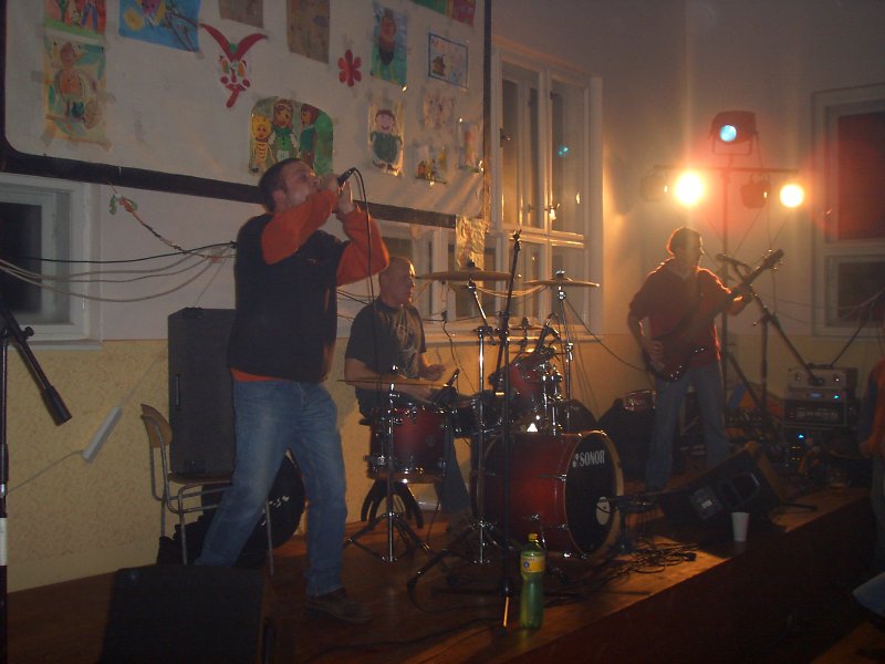 Image 16 of 23  -  70 kB