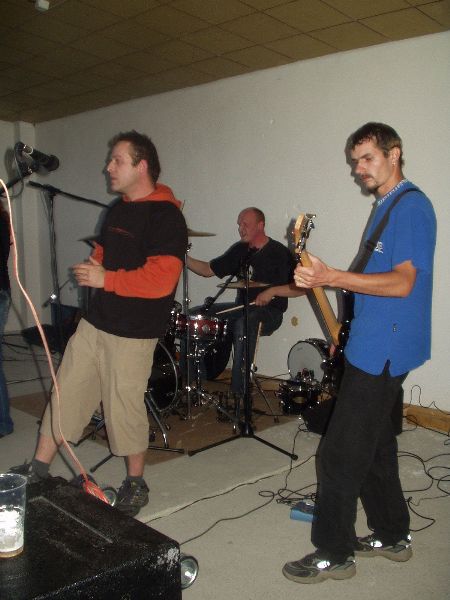 Image 3 of 17  -  44 kB